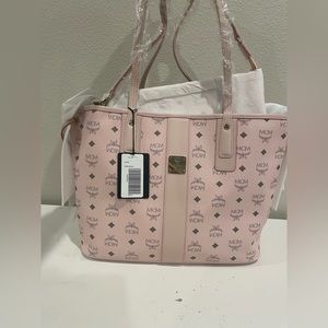 MCM Visestos Tote- Medium
